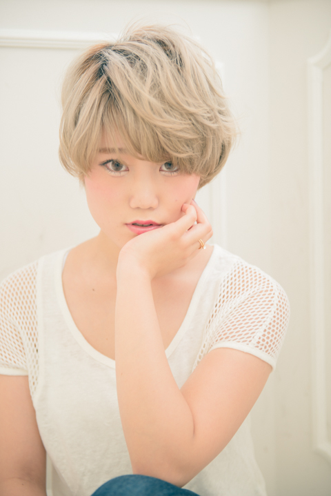 スタイリングが簡単 外国人風 無造作マッシュショート